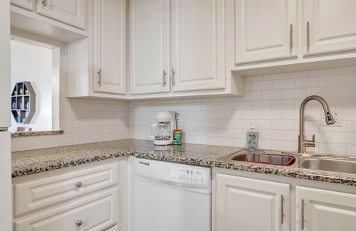 Eustis Apartamento | Charming 1BR Apt in Eustis! by RedAwning