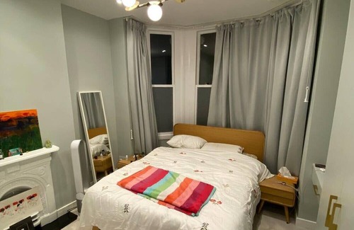 Northcote Apartamento | Gorgeous 2BD Flat - 5 mins to Clapham Junction!