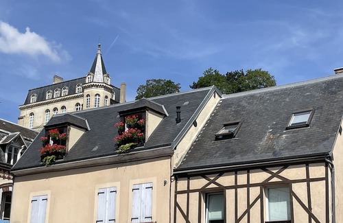 Dreux Apartamento | Dreux #3 - Comfortable studio on main and pedestrian street