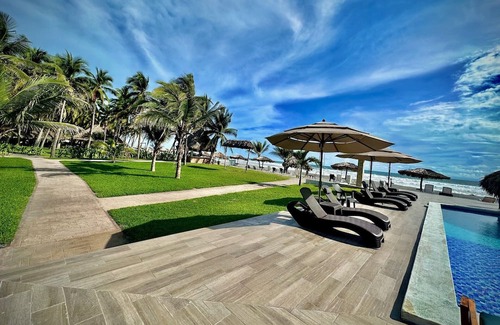 Costa Del Sol Complejo | Prívate suites tesoro