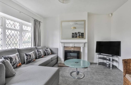 Rotherham Casa | 3BR Contractor House Great Location Psalters Lane