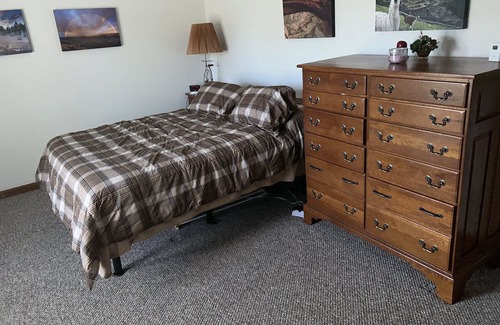 Manlius Apartamento | 2 Bedroom Apartment, Very Quiet, on a Scenic Creek in Manlius