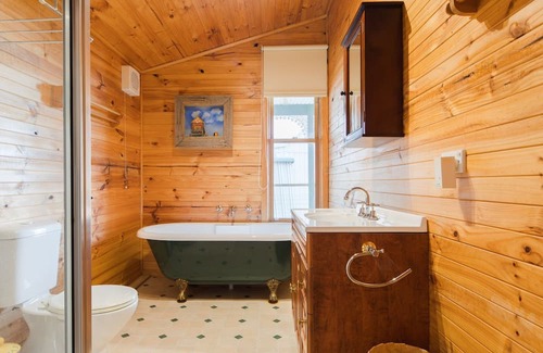 Tenby Point Cabaña | Silverstone Cottage and Studio