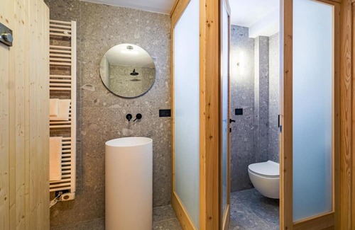 Menarola Otro | Vrbo Property