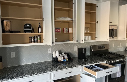 Buford Casa | Cozy & Comfortable Home in Buford GA