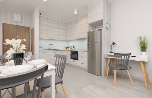 Bemowo Apartamento | Lazurowa Warsaw & Parking by Renters