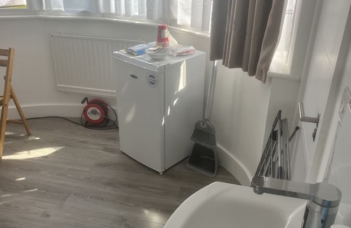 South Harrow Apartamento | Brand New Studio Flat 5 minutes from central london