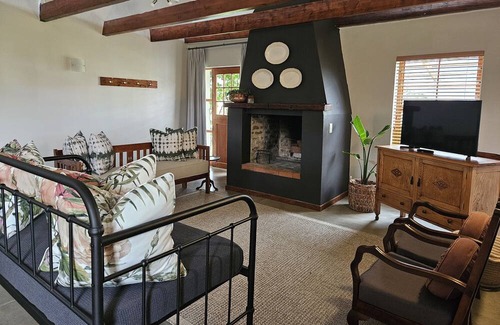 Swellendam Otro | Lowergroen Guestfarm, Working Farm