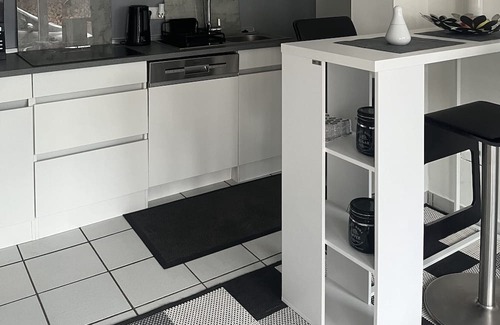 Minden Apartamento | Ferienwohnung - Kleine Flora - Direkt am Wunderschönen Wiehengebirge