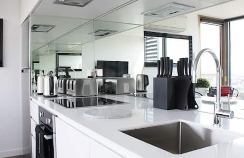Flemington Apartamento | Luxurious Flemington with Stunning Racecourse View