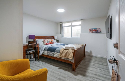 Crocker-Amazon Apartamento | San Francisco Apartment ~ 5 Mi to Downtown!