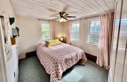 Bernville Cabina | 🌲🪵The Creekside Cabin🪵🌲