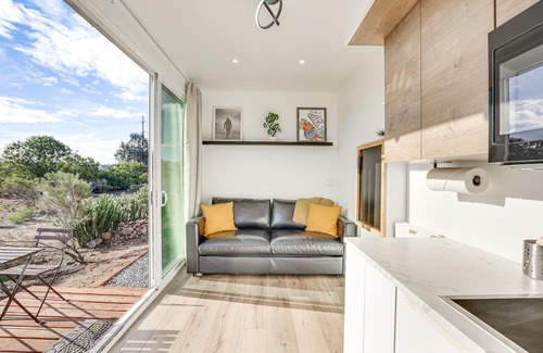 Allied Gardens Apartamento | San Diego Studio w/ Private Patio & Canyon Views!