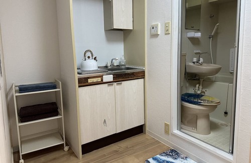 Nishi Ward Condominio | Vrbo Property