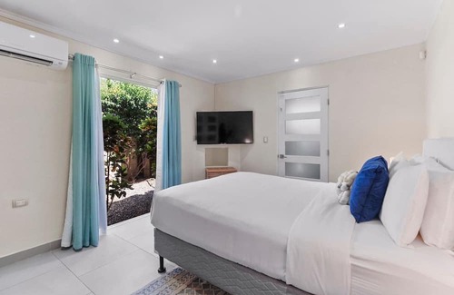 Boegoeroei Apartamento | Hidden Hill Bungalows 1 by Bocobay