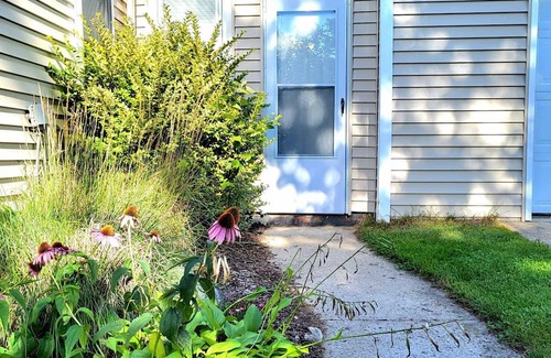 Midland Casa | Cozy Small Town Connect with Nature