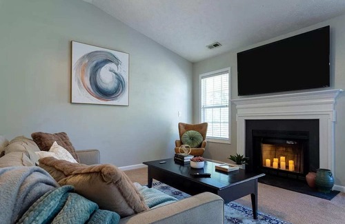 East Fayetteville Casa | Modern Charm: 3BR Home in the Heart of Raeford