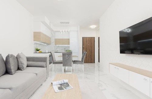 Wilanow Apartamento | Wilanów Balcony & Parking by Renters