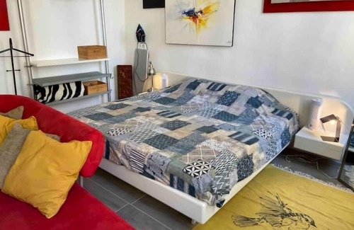 Le Camas Apartamento | Vrbo Property