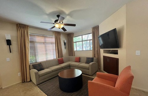 Spring Valley Complejo | Family sized Las Vegas condo!