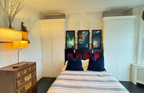 Kensal Green Casa | Spacious 4BD Family Home with Garden—Kensal Green!