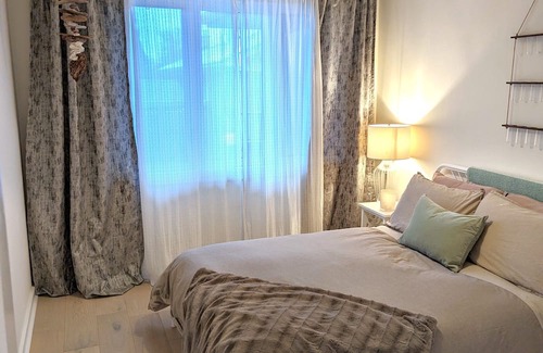 Elmvale - Eastway - Riverview - Riverview Park West Casa | Cozy oasis for professionals, where comfort & productivity seamlessly converge!