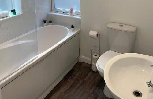 Pontypool Apartamento | Oak Terrace by Tŷ SA