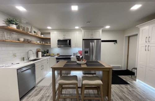 Dawson Creek Casa | Back to basics at Bark & Olive. Close to all amenities. Relax in tranquil