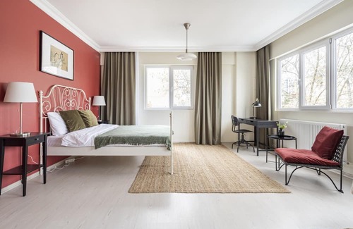 Bostanci Apartamento | Missafir Modern Flat with Balcony on Bagdat Street