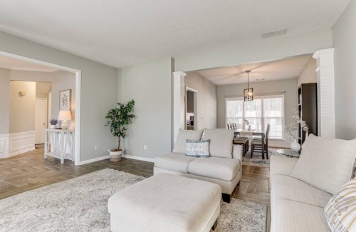 Lawrenceville Cabaña | Spacious Lawrenceville Retreat w/ Fireplace + Deck