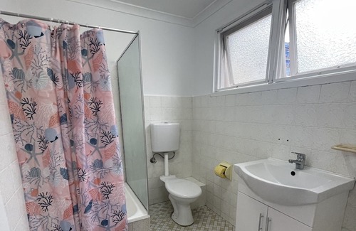 Central Coast Apartamento | Beachfront Unit Watch the Sunrise & Sunset Sleeps 4, Pets Ok