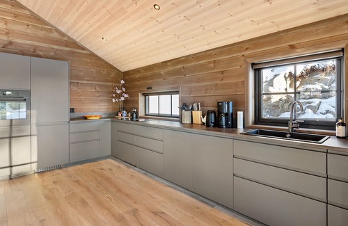 Vradal Casa | Beautiful views and surrounded by mountains and lakes.