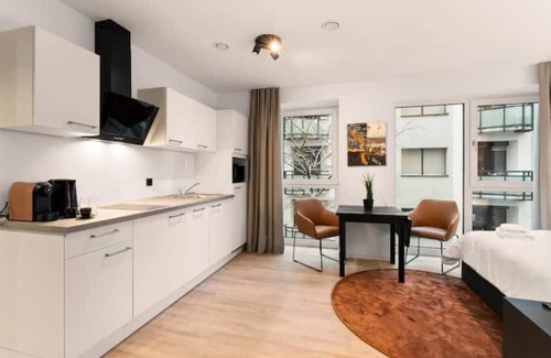 Burgeresch Apartamento | Between-studios - Tiger