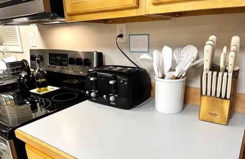 Fairbanks Apartamento | Large, with breakfast and hot tub!