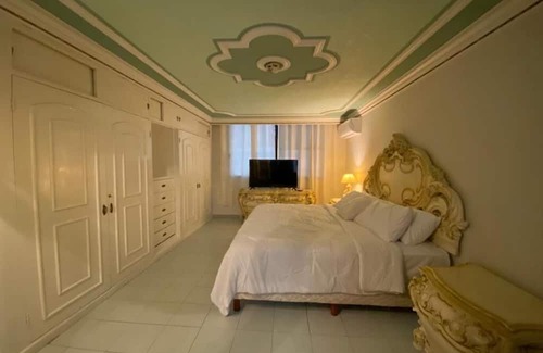 Colonia Ferrocarrilera Hotel | Hotel Boutique Beehive Coliving
