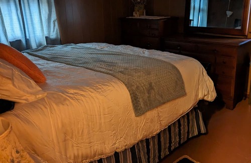 Northfield Casa | Single family home minutes to shopping, mountains and beach.