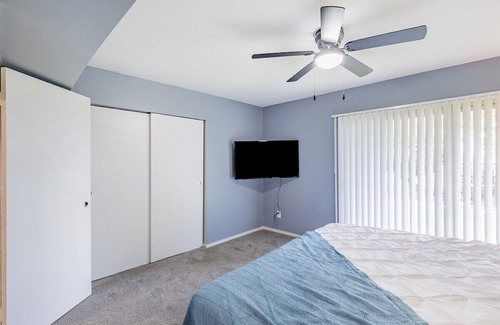 Towson Apartamento | Heart of Towson *Parking*Gym*Pool*Gym*Smart TV