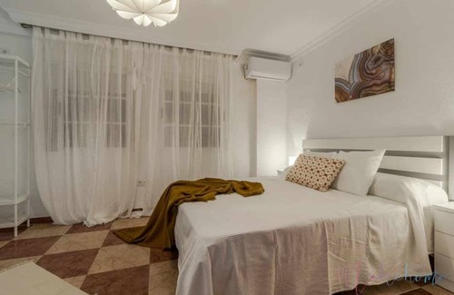 Huelva Apartamento | Suite con Jacuzzi en el Centro, ,vistas y Garaje