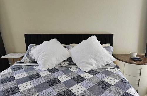 North Las Vegas Casa | Spacious Townhome 4 Bedroom with 7 Beds Sleeps 13