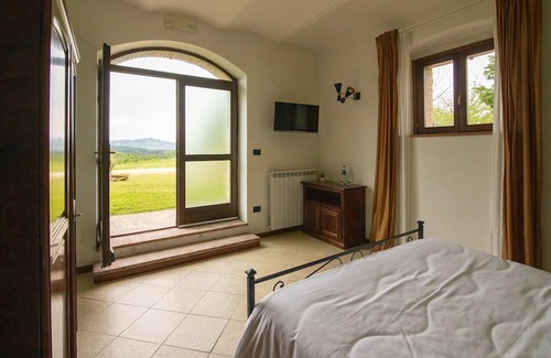 Gualdo Tadino Otro | Vrbo Property