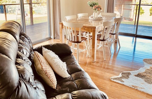 Tucki Tucki Otro | Farm Stay 24 min to Evans Head 30 min to Ballina Just over an hour to Gold Coast