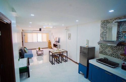 Barretto Apartamento | Studio Apartment1 - Spacious One bedroom apartment with lots of natural light
