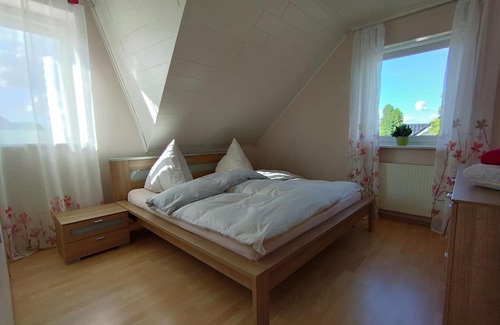 Wolfsburg Apartamento | Ferienwohnung mit 85m2. Für 2 Erwachsene und 2 Kinder