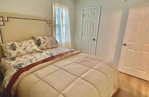 Warner Robins Casa | Cool Duplex "A" for Mid to Long Stays