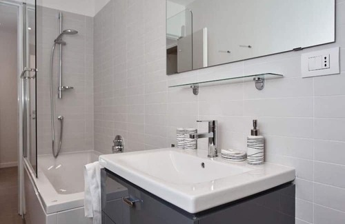 Montalbino Apartamento | Apartment in Milan with 2 bedrooms sleeps 4