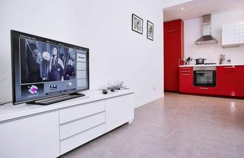 Montalbino Apartamento | Apartment in Milan with 2 bedrooms sleeps 4