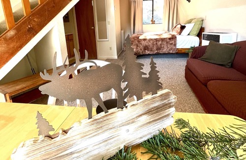 Echo Lake Cabina | Cozy chalet near Sierra at Tahoe ski lift
