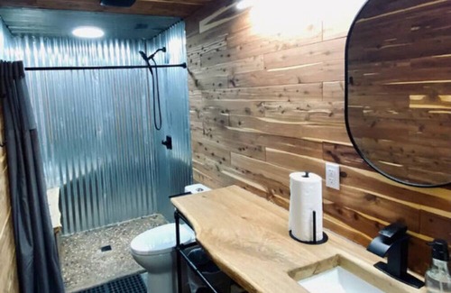 Means Cabina | Glamping Unit #3 - Punkin Hollow Resort