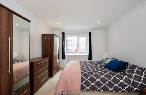 Latchmere Apartamento | Cozy 2-Bed