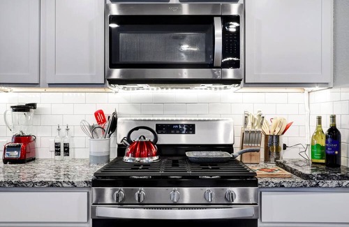 San Antonio Casa | This house is a 4 bedroom(s), 2 bathrooms, located in Bexar County, TX.